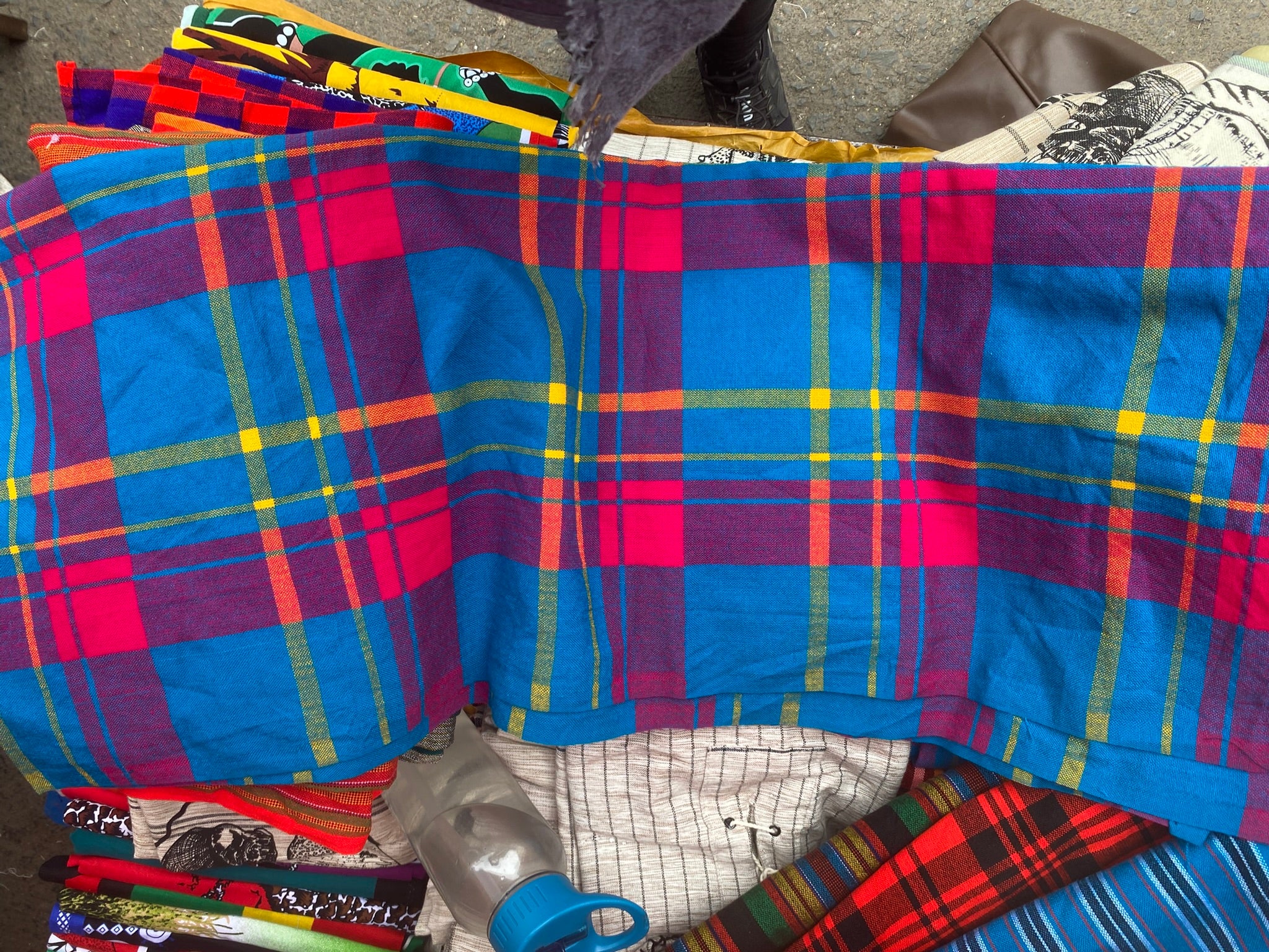 Maasai Shuka – Red & Black Check (1.5 x 2M)